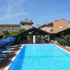  Hotel Mio