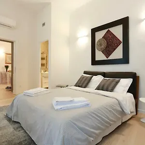 opera-19-luxury-apartment.it-tuscanyhotel.com/